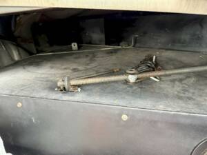 Bild 16/36 von Opel GT 1900 (1971)