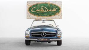 Image 10/33 of Mercedes-Benz 230 SL (1966)