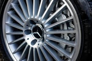 Bild 29/50 von Mercedes-Benz SL 55 AMG (2004)