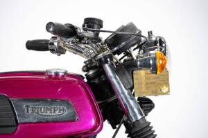 Image 24/50 de Triumph T 150 V Trident (1974)