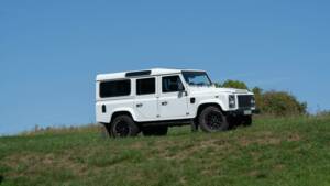 Image 3/16 of Land Rover Defender 110 (2015)