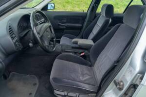 Image 30/40 de BMW 320i (1994)
