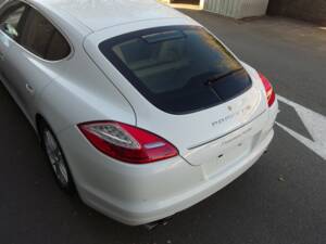 Bild 14/99 von Porsche Panamera Turbo (2009)