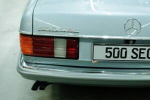 Image 19/50 of Mercedes-Benz 500 SEC (1982)