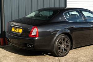 Image 38/50 of Maserati Quattroporte S 4.7 (2009)