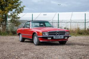 Image 13/50 of Mercedes-Benz 420 SL (1988)