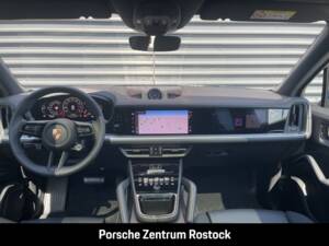 Imagen 9/31 de Porsche Cayenne (2025)