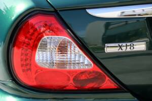 Imagen 38/50 de Jaguar XJ 8 4.2 (2006)