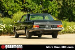 Image 6/15 de Mercedes-Benz 250 CE (1970)