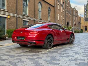 Image 5/44 of Bentley Continental GT V8 (2020)