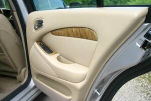Imagen 19/51 de Jaguar S-Type 4.0 V8 (2000)