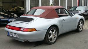 Image 3/23 of Porsche 911 Carrera 2 (1994)
