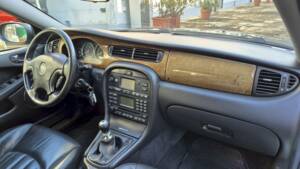 Imagen 31/45 de Jaguar X-Type 2.5 V6 (2002)