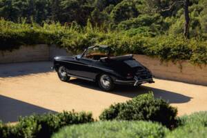 Immagine 2/54 di Porsche 356 C 1600 SC (1964)