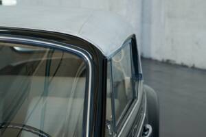 Immagine 9/50 di Volkswagen Maggiolone 1303 (1974)