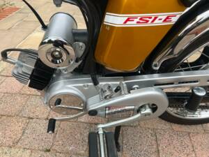 Imagen 24/38 de Yamaha DUMMY (1974)