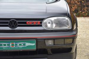 Image 17/41 de Volkswagen Golf III 2.0 GTI &quot;Edition&quot; (1997)