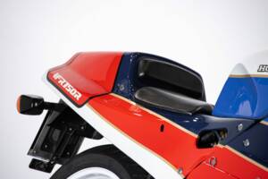 Immagine 30/48 di Honda VFR 750R RC 30 (1988)