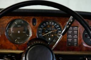 Imagen 44/50 de Rolls-Royce Silver Shadow II (1977)