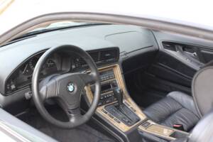 Afbeelding 13/33 van BMW 840i (1994)