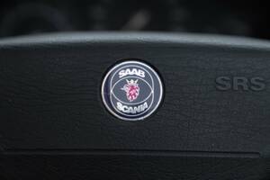 Afbeelding 50/50 van Saab 900 &quot;Monte Carlo&quot; (1997)