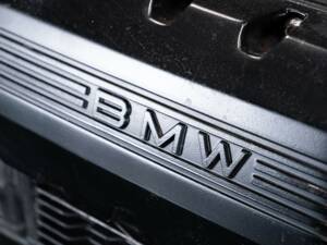 Bild 26/46 von BMW DUMMY (1993)