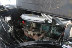 Image 38/50 of Citroën Traction Avant 11 BL (1953)