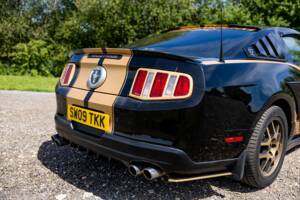 Image 31/50 of Ford Mustang V6 (2009)