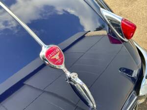 Image 29/50 de Jaguar XK 140 OTS (1956)