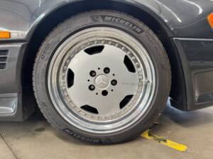 Bild 24/48 von Mercedes-Benz 500 SL 6.0 AMG (1991)