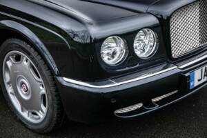 Image 44/50 of Bentley Arnage R (2006)