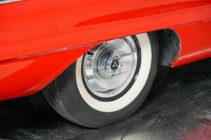 Image 16/44 of Dodge Polara (1965)