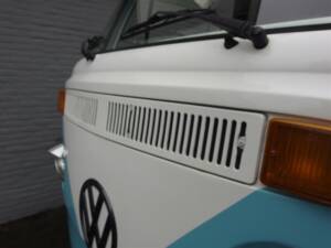 Bild 11/99 von Volkswagen T2b Kastenwagen (1977)