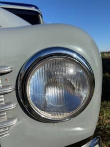 Image 38/133 of Volvo PV 444 (1954)