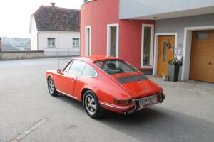 Image 69/79 of Porsche 912 (1969)