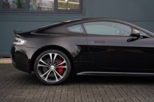 Afbeelding 23/50 van Aston Martin V12 Vantage S (2018)