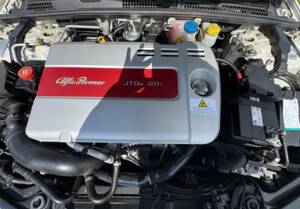 Image 9/13 de Alfa Romeo Spider 2.4 JTDM (2008)