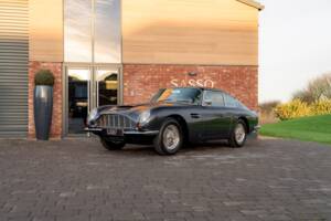 Image 5/79 of Aston Martin DB 6 (1968)