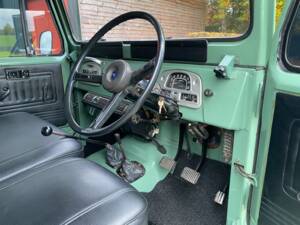 Image 12/18 de Toyota Land Cruiser FJ 40 (1978)
