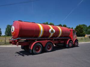 Bild 7/42 von AEC Mammoth Major Tanker (1954)