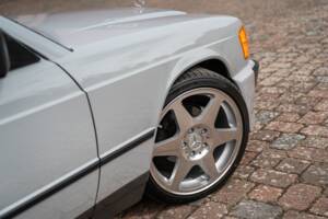 Bild 2/62 von Mercedes-Benz 190 E (1983)