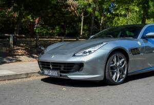 Bild 7/36 von Ferrari GTC4Lusso T (2020)