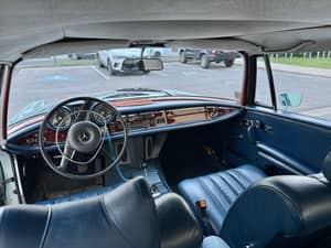 Bild 15/54 von Mercedes-Benz 280 SE (1970)