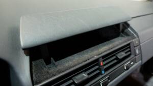Image 15/34 of Mercedes-Benz 500 SL (1991)