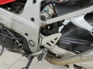 Bild 21/32 von Suzuki TL 1000R (1999)