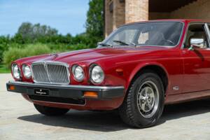 Bild 16/50 von Jaguar XJ 6 4.2 (1981)