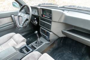 Afbeelding 50/50 van Alfa Romeo 75 2.0 Twin Spark (1988)