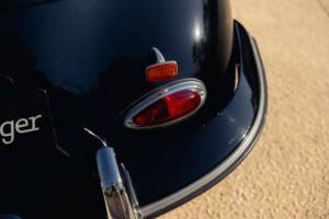 Immagine 18/54 di Porsche 356 C 1600 SC (1964)