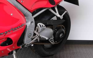 Image 36/66 of Triumph Daytona T595 (1998)