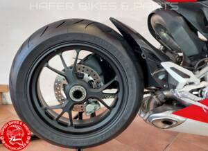 Image 22/30 of Ducati DUMMY (2012)